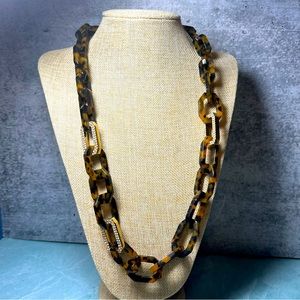 Ann Taylor plastic tortoise shell chain link necklace long gold tone toggle